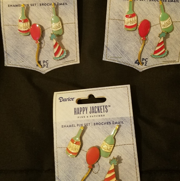 Party pins set - Picture 2 of 2